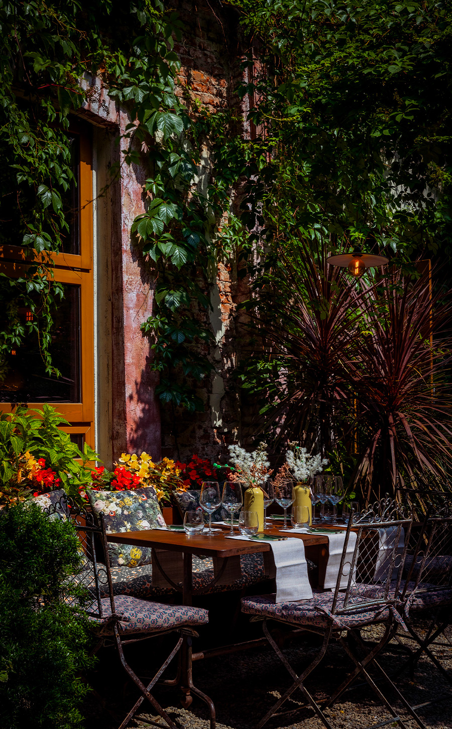 900x1450_gallery_al-cortile_8